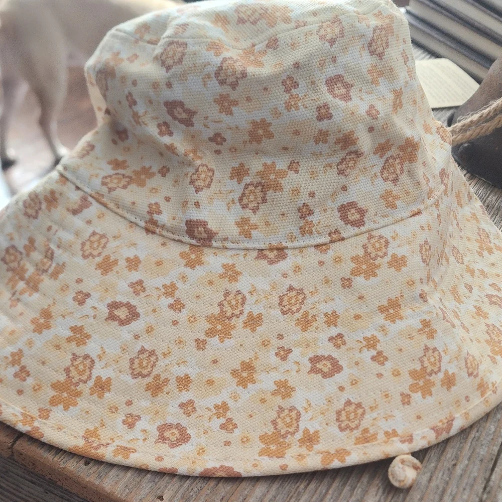 Lack Of Color Floral Sun Hat in Cream and Mustard